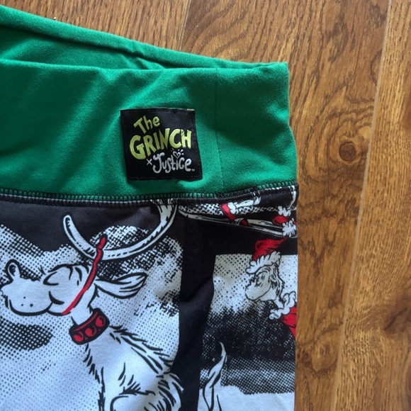 The Grinch x Justice graphic print leggings in size S - Picture 3 of 6